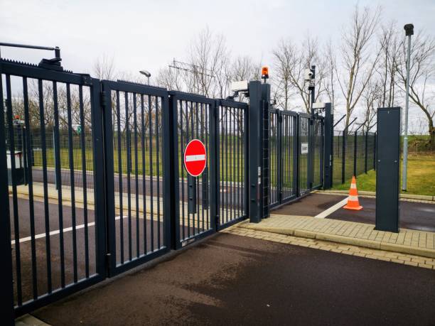 comment-poser-un-portail-autoportant-industriel